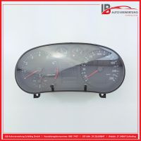 Tacho Kombiinstrument Km: 371369<br>AUDI A3 (8L1) 1.8