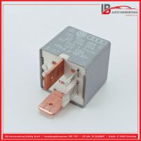 Relais Kraftstoffpumpe <br>VW GOLF IV (1J1) 1.6 100PS